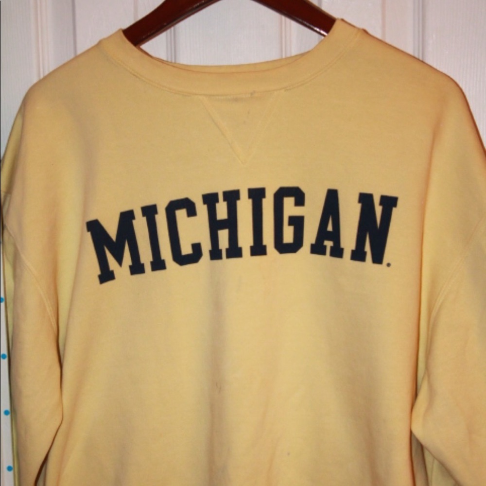 Cozy lay back sweater